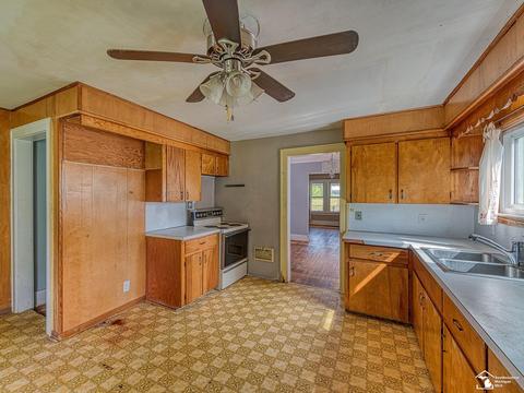 3029 N Custer Rd, Monroe, MI 48162 photo 11