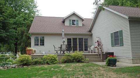 805 E Broad St, Chesaning, MI 48616 photo 38