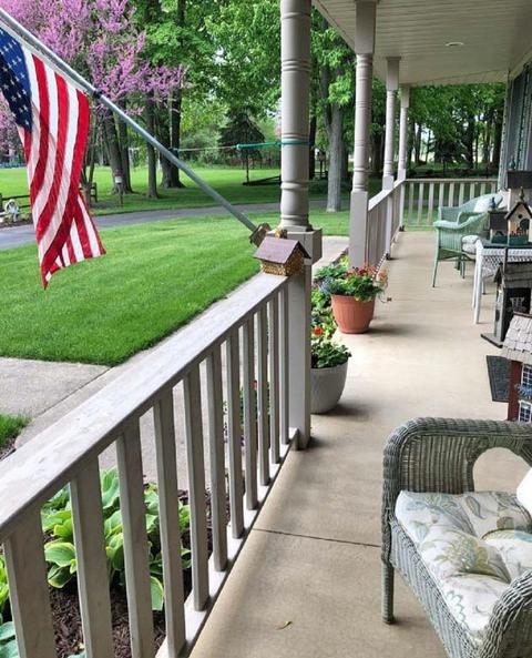 805 E Broad St, Chesaning, MI 48616 photo 7