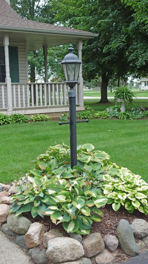 805 E Broad St, Chesaning, MI 48616 photo 3