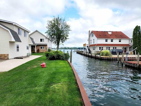 105 North Ave, Algonac, MI 48001 photo 17