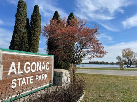 105 North Ave, Algonac, MI 48001 photo 3