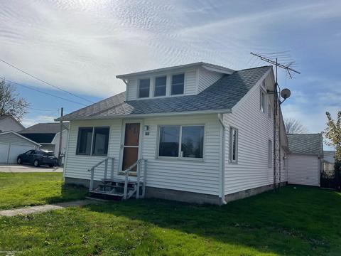 105 North Ave, Algonac, MI 48001 photo 2
