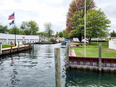 105 North Ave, Algonac, MI 48001 photo 10