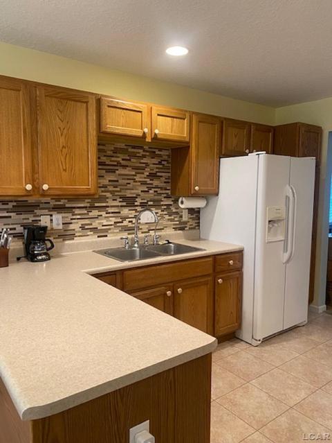 2486 Chesapeake Dr, Adrian, MI 49221 photo 6
