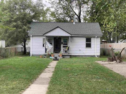 8127 Hudson, Warren, MI 48089