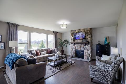 18455 Player Dr, Macomb, MI 48042 photo 12
