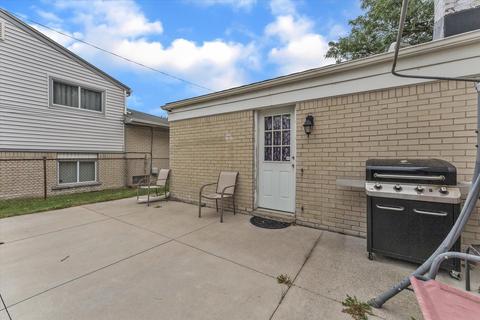 27015 Sutherland Dr, Warren, MI 48088 photo 46