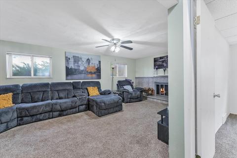 27015 Sutherland Dr, Warren, MI 48088 photo 30