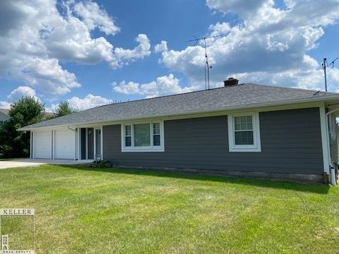 11192 E Stanley Rd, Davison, MI 48423 photo 2