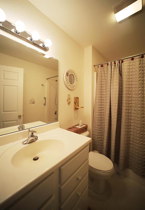 124 Aberdeen Dr, Flushing, MI 48433 photo 18