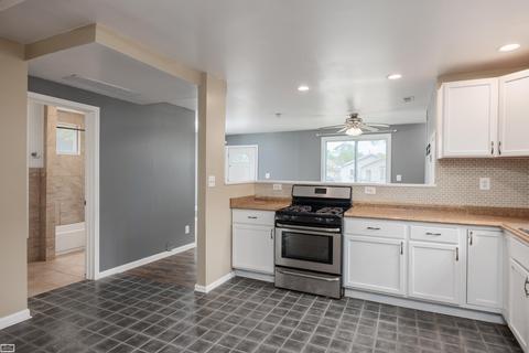 11552 Maxwell, Warren, MI 48089 photo 5