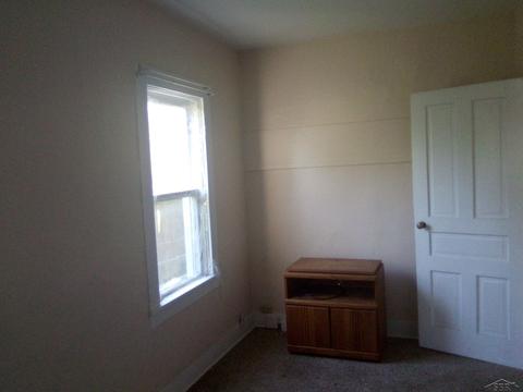 1020 S Main, Crystal, MI 48818 photo 15