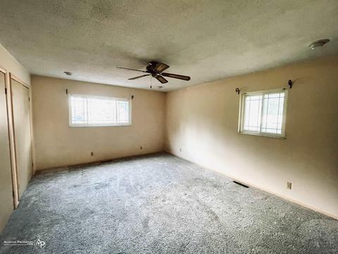 9423 E Lippincott Blvd, Davison, MI 48423 photo 11