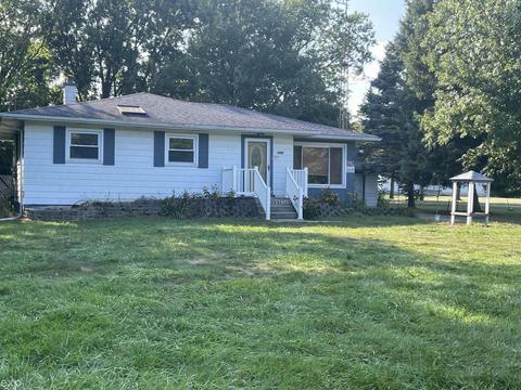 3402 S Irish Rd, Davison, MI 48423 photo 1