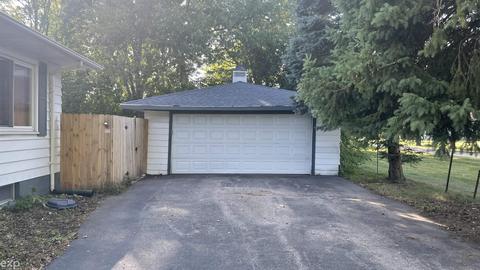3402 S Irish Rd, Davison, MI 48423 photo 2
