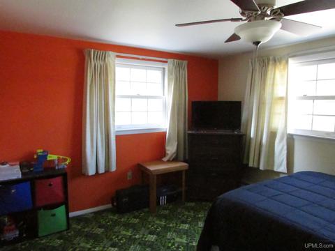 502 Maple St, Munising, MI 49862 photo 27