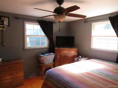 502 Maple St, Munising, MI 49862 photo 29