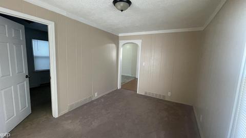 2161 E Judd Rd, Burton, MI 48529 photo 6