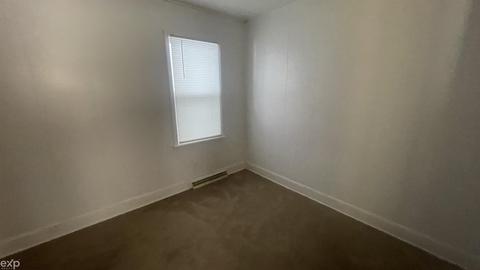 2161 E Judd Rd, Burton, MI 48529 photo 7