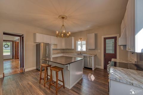 302 E First, Monroe, MI 48161 photo 38