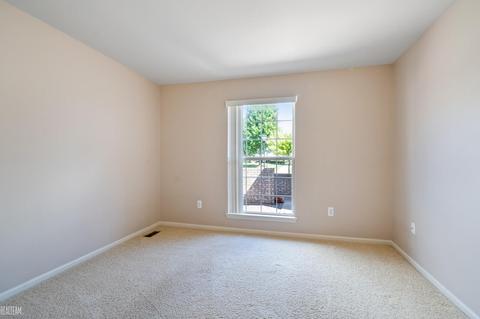 49765 Hidden Vly, Macomb, MI 48044 photo 18