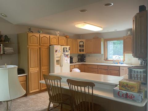 1806 Berkshire, Gladwin, MI 48624 photo 10