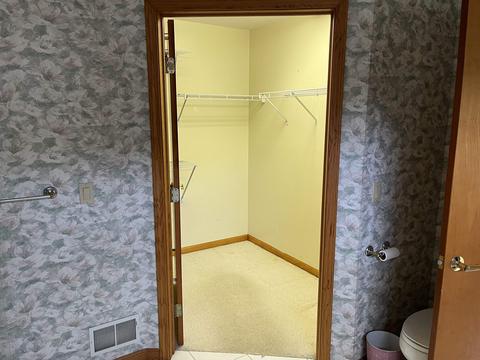 1806 Berkshire, Gladwin, MI 48624 photo 22