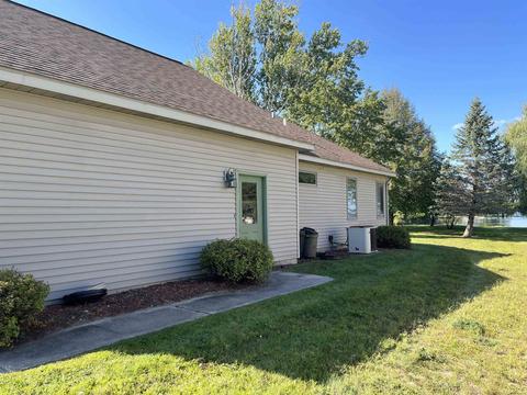 1806 Berkshire, Gladwin, MI 48624 photo 47
