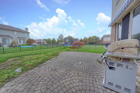 46801 Pine Valley Dr, Macomb, MI 48044 photo 38