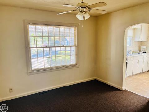 2829 Maple, Port Huron, MI 48060 photo 9