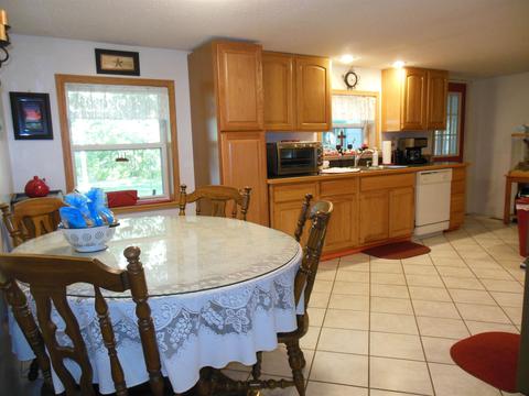 5936 N Eberhart, Harrison, MI 48625 photo 7