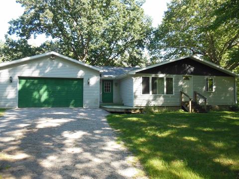 5936 N Eberhart, Harrison, MI 48625 photo 1