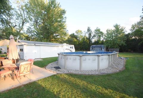 702 Keyte, Owosso, MI 48867 photo 2