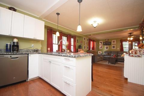 702 Keyte, Owosso, MI 48867 photo 14