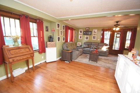 702 Keyte, Owosso, MI 48867 photo 16