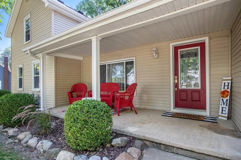 23606 E Main St, Armada, MI 48005 photo 2