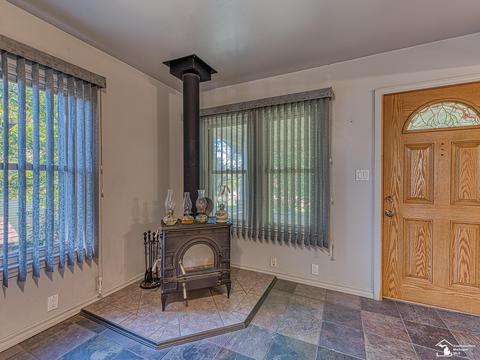 4444 S Huron River Dr, Flat Rock, MI 48134 photo 9