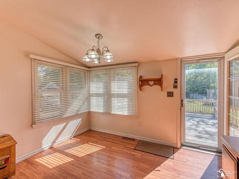 4444 S Huron River Dr, Flat Rock, MI 48134 photo 4