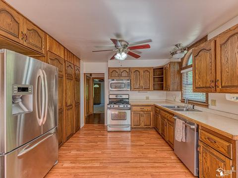 4444 S Huron River Dr, Flat Rock, MI 48134 photo 5