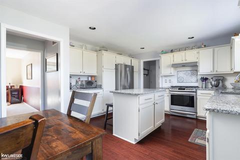 19295 Lamplighter, Macomb, MI 48044 photo 18