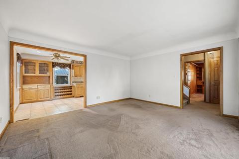 31102 Spring Ct E, Fraser, MI 48026 photo 8