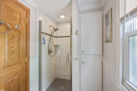 31102 Spring Ct E, Fraser, MI 48026 photo 20