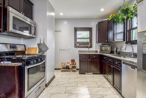 35543 John, Wayne, MI 48184 photo 8