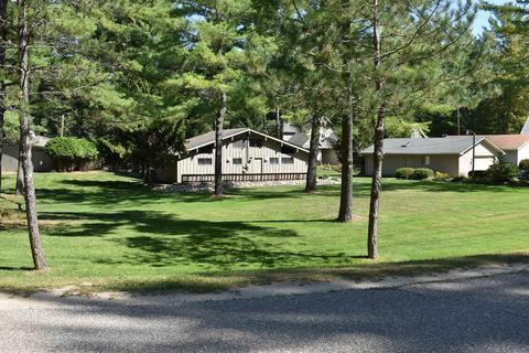 3640 Whispering Pnes, Gladwin, MI 48624 photo 14