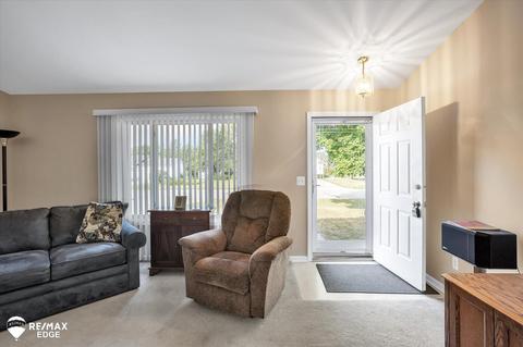 1475 Newcastle Dr, Davison, MI 48423 photo 6