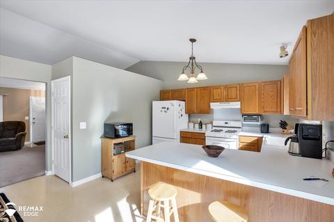 1475 Newcastle Dr, Davison, MI 48423 photo 16