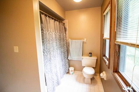 8352 Hidden Creek Dr, Flushing, MI 48433 photo 37