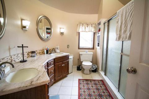 8352 Hidden Creek Dr, Flushing, MI 48433 photo 32