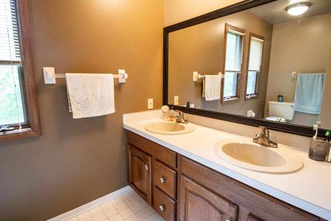 8352 Hidden Creek Dr, Flushing, MI 48433 photo 38